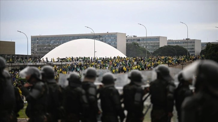 Avrupa ülkeleri, Brezilya'daki Kongre baskınına tepkime gösterdi