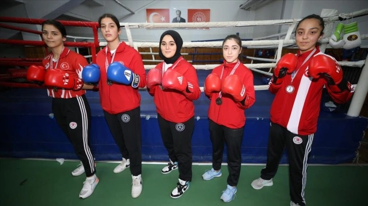 Busenaz Sürmeneli'nin olimpiyat başarısı Ordulu eş boksörleri hırslandırdı