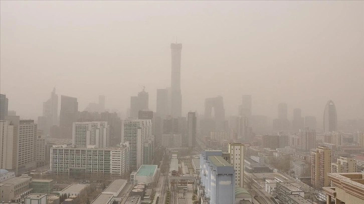 Çin 'gelişme aşamasında' bulunduğu nedeni öne sürülerek karbon emisyonunu savundu