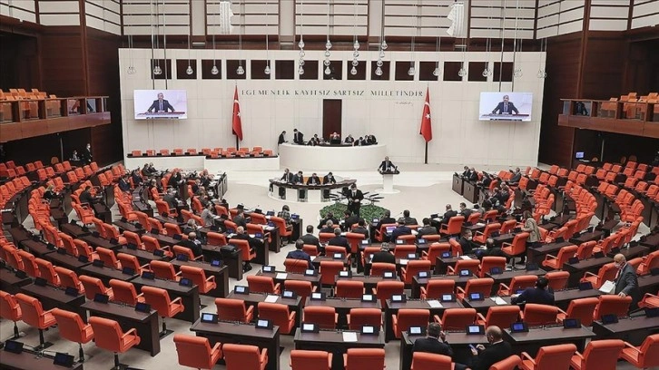 Elektrik faturalarındaki TRT payını kaldıran anayasa teklifi TBMM Genel Kurulunda onama edildi