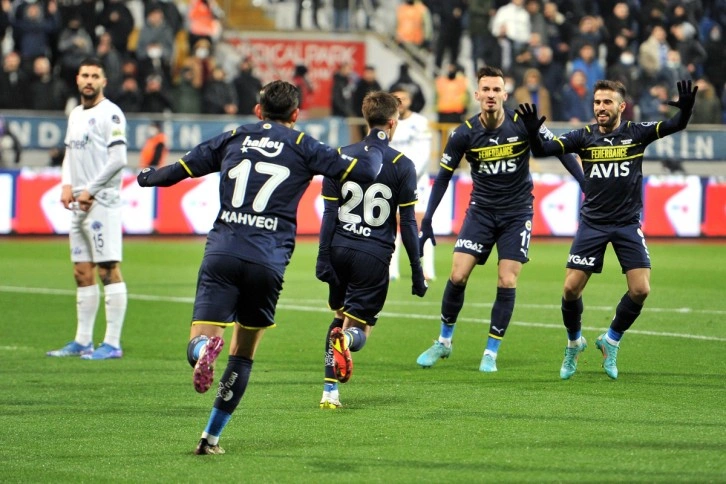 Fenerbahçe sonuç zaman golüyle 3 puana uzandı