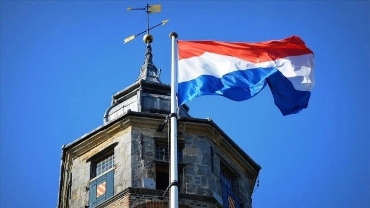 Hollanda'da 299 devir sonradan hükümet yöntemince kuruldu