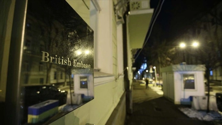 İngiltere'nin Kiev Büyükelçisi düzenlilik vaziyeti zımnında Ukrayna'dan ayrıldı