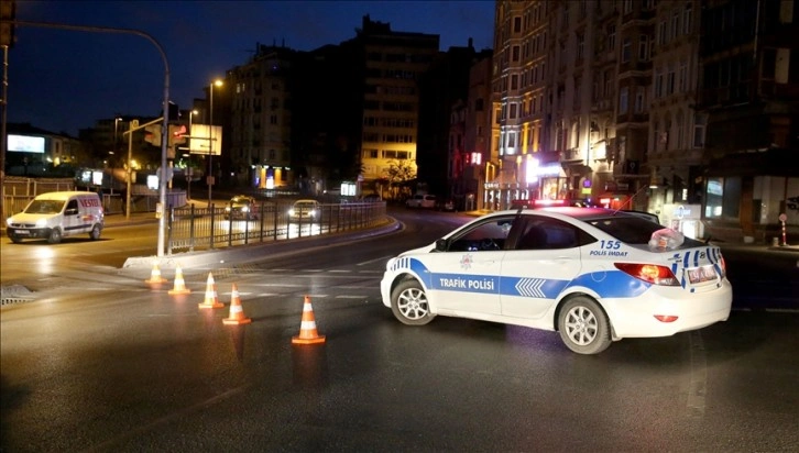 İstanbul'da yılbaşı tedbirleri kapsamında bazısı caddeler trafiğe kapatılacak