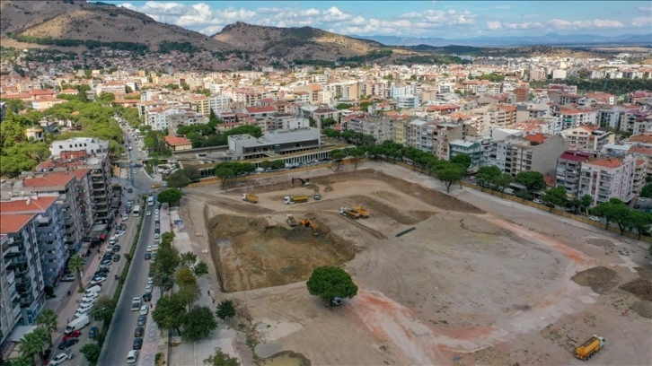 İzmir'in önceki Millet Bahçesi Bergama'da yapılıyor