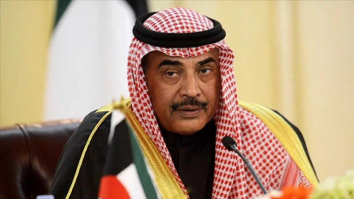 Kuveyt Emiri es-Sabah, istifa fail Sabah el-Halid'i baştan 'Başbakan' adına atadı