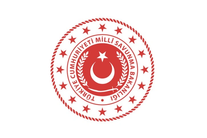 MSB, Türk Yıldızlarının soluk kesecek 18 Mart uçuşunu paylaştı
