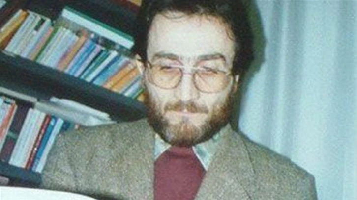 Mütefekkir yazar Yaşar Kaplan yaşamını kaybetti
