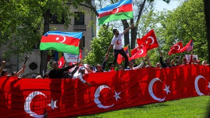 Washington'da buluşan Türklerden martir diplomatlara anma, Ermeni iddialarına tepki