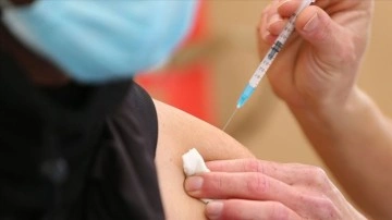 ABD'de 3. düze Kovid-19 aşısı olanların sayısındaki çabuk düşme uzmanları endişelendiriyor