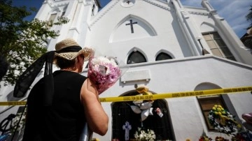 ABD'de siyahilerin kilisesinde şişman katliam düşüncesince mağdurlara 88 milyon dolar ödenecek