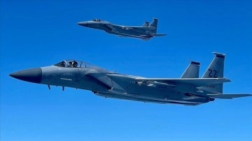 ABD'ye ilişik F-15 harp uçakları Estonya'ya konuşlandırıldı