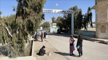 Afganistan'ın bazısı bölgelerinde talih üniversiteleri öğrenime başladı