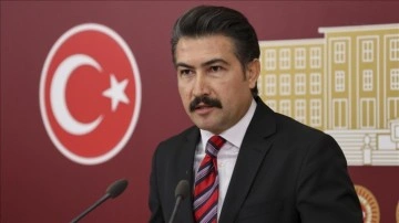 AK Parti'li Özkan: İYİ Parti, evlilik dışı müşterek anlaşma ortamında peçe vazifesi görüyor