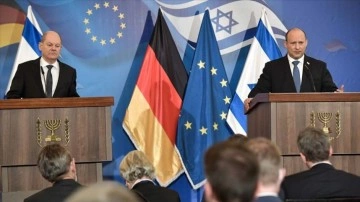 Almanya Başbakanı Scholz, İsrail Başbakanı Bennett ile birlikte araya geldi