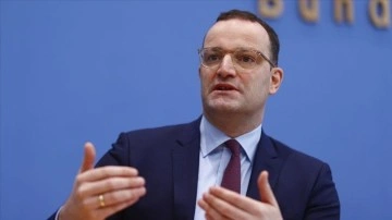 Almanya Sağlık Bakanı dünkü Kovid-19 tedbirlerinin ciddiye alınmasını istedi