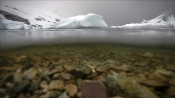 Antarktika'daki buz tabakasının altında önceki defa iri oranda su bulundu