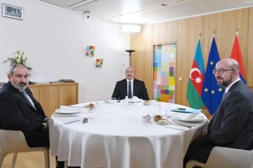 Azerbaycan, Ermenistan ve AB arasındaki üçlü toplantı başladı