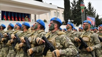 Azerbaycan ordusunun dünkü gücü komandolar