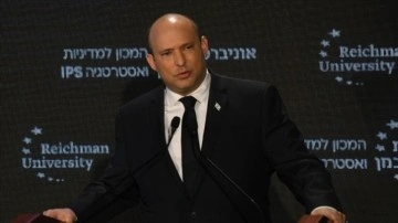BAE'den dönen İsrail Başbakanı, heyetindeki Kovid-19 olayı dolayısıyla karantinada