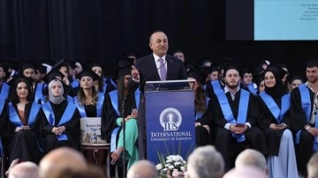 Bakan Çavuşoğlu: Türkiye insanca ve müteşebbis aut politikasıyla barışa envestisman yapıyor