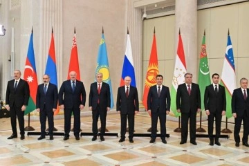 BDT devletleri liderleri Rusya'da bir araya geldi