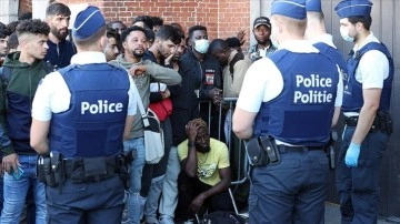 Belçika'da arsıulusal dulda talip sığınmacılar sokaklarda kalıyor