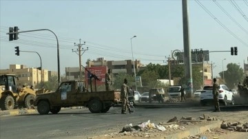 BM'den Sudan ordusuna yönetimden çekilmesi çağrısı