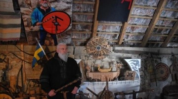'Bosnalı Viking' doğduğu evi teber atölyesine çevirdi