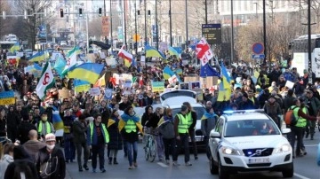 Brüksel'de Ukrayna ile el birliği yürüyüşü düzenlendi