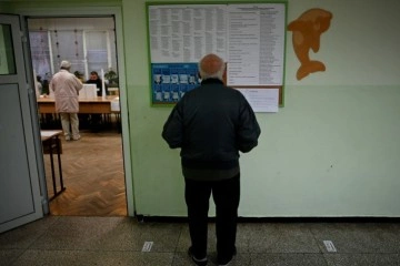 Bulgaristan’da Değişime Devam Partisi parlamento seçimlerini az farkla önde götürüyor