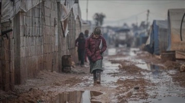 Çadırlarda canlı Suriyelilerin kışla güç imtihanı sürüyor