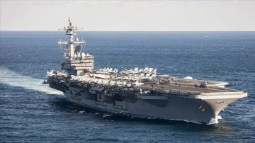 Çin'in Taklamakan Çölü'nde ABD uçak gemilerinin maketlerini düz yazı etmiş olduğu öne sürüldü