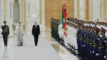 Cumhurbaşkanı Erdoğan, Abu Dabi Veliaht Prensi Bin Zayid kabilinden resmi törenle karşılandı