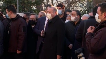 Cumhurbaşkanı Erdoğan, Çengelköy'de vatandaşlarla geveze etti