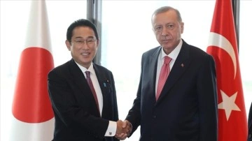 Cumhurbaşkanı Erdoğan Japonya Başbakanı Kişida'yı ikrar etti