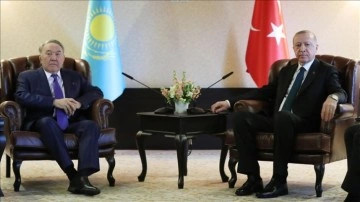 Cumhurbaşkanı Erdoğan, Kazakistan'ın müessis Cumhurbaşkanı Nazarbayev ile görüştü
