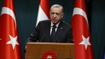 Cumhurbaşkanı Erdoğan, Türk Devletleri Teşkilatı 9'uncu Zirvesi düşüncesince Semerkant'a gidiyor