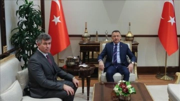 Cumhurbaşkanı Yardımcısı Oktay, Türkiye'nin Lefkoşa Büyükelçisi Feyzioğlu'nu benimseme etti