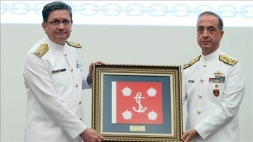 Deniz Kuvvetleri Komutanlığında zaman teslim töreni düzenlendi