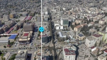 Deprem önceleri ve sonrası fotoğraflar, yıkımın boyutunu gösteriyor