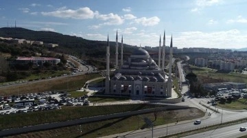 Diyanet İşleri Başkanı Erbaş, 18 Mart Hatime Ana Ulu Camisi'nde hutbe söyleme etti