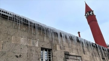 Doğu Anadolu'da dondurucu soğuklar ilkbaharda da tesirini sürdürüyor