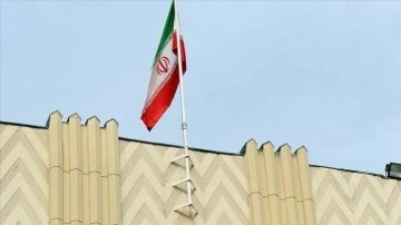 Ekonomik yaptırımlar İran'ın komşu ülkelerle ilişkilerini menfi etkiliyor