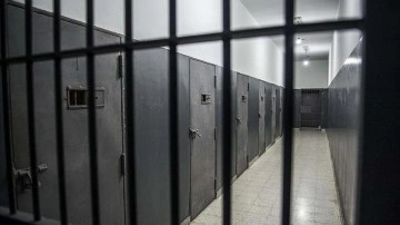 El Salvador'da ABD kıtasının en büyük hapishanesi açıldı