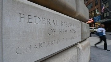Fed faiz oranını değiştirmedi, servet alımlarını kısıntı hızını artırdı