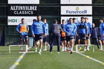 Fenerbahçe'de Royal Antwerp hazırlıkları başladı