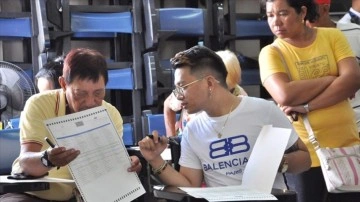 Filipinler'de genel ve yerel seçimler önceleri uysallık hakim