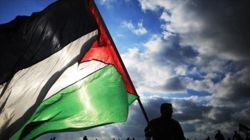 Filistin, İsrail'in Batı Şeria'da gayrikanuni hane inşasına verdiği onayı kınadı