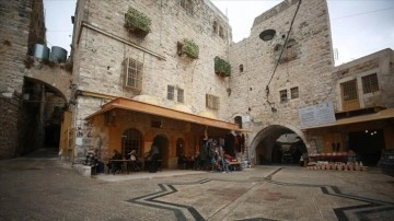 Filistin'in dü yüzyıllık kahvehanesi İsrail'in baskıları ve Yahudi yerleşimlerine hakkında dir